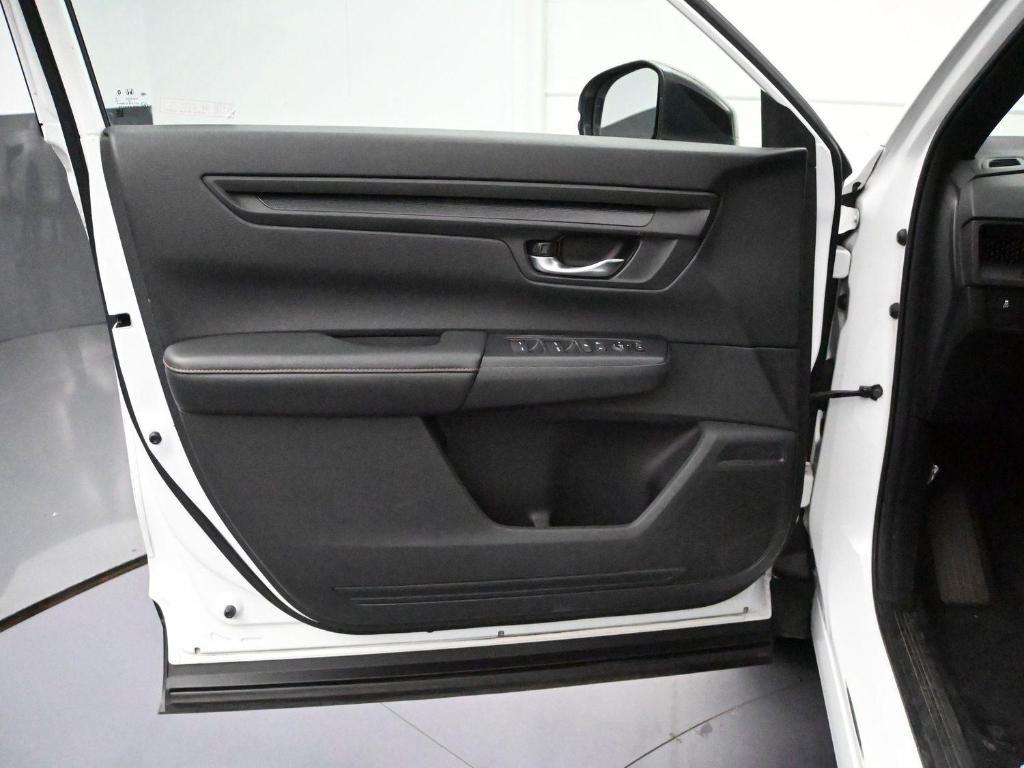 used 2023 Honda CR-V Hybrid car, priced at $27,750