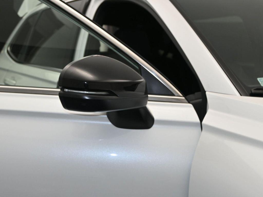 used 2023 Honda CR-V Hybrid car, priced at $27,750