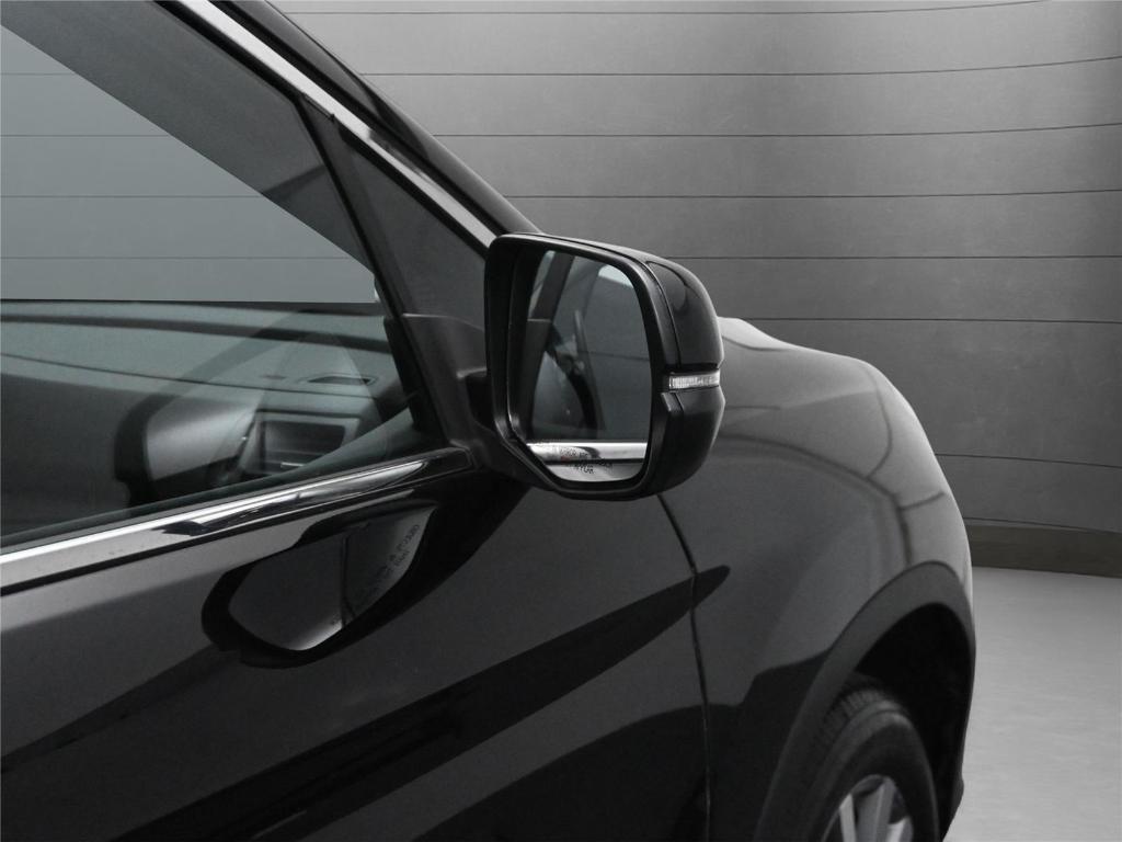 used 2020 Honda Pilot car, priced at $26,000