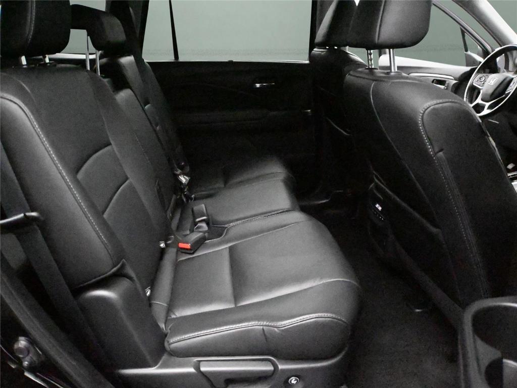 used 2020 Honda Pilot car, priced at $26,000