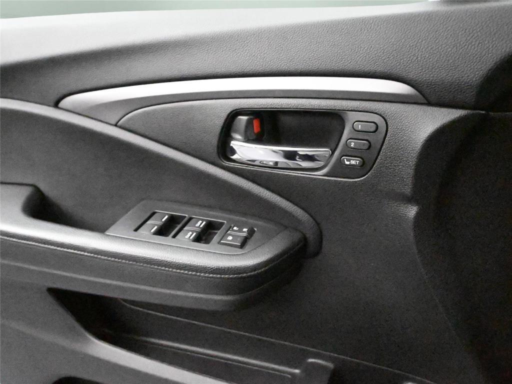 used 2020 Honda Pilot car, priced at $26,000