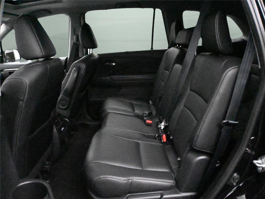 used 2020 Honda Pilot car, priced at $26,000