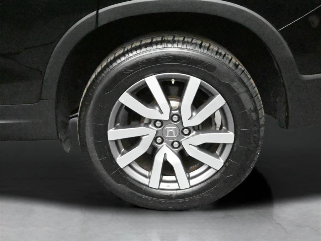 used 2020 Honda Pilot car, priced at $26,000