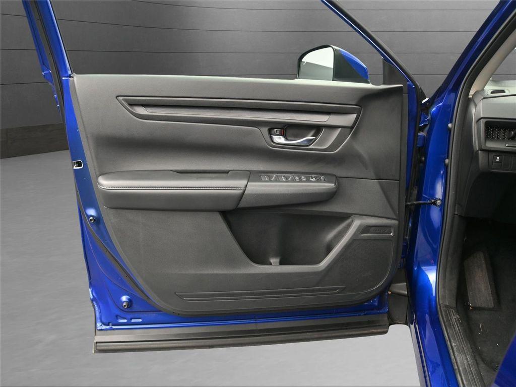 used 2023 Honda CR-V car, priced at $26,250