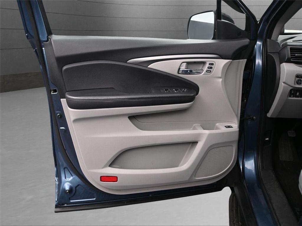 used 2019 Honda Pilot car, priced at $23,500