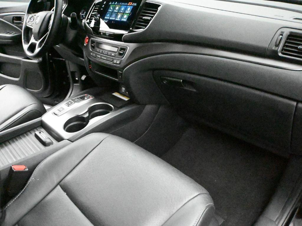 used 2023 Honda Passport car, priced at $29,000