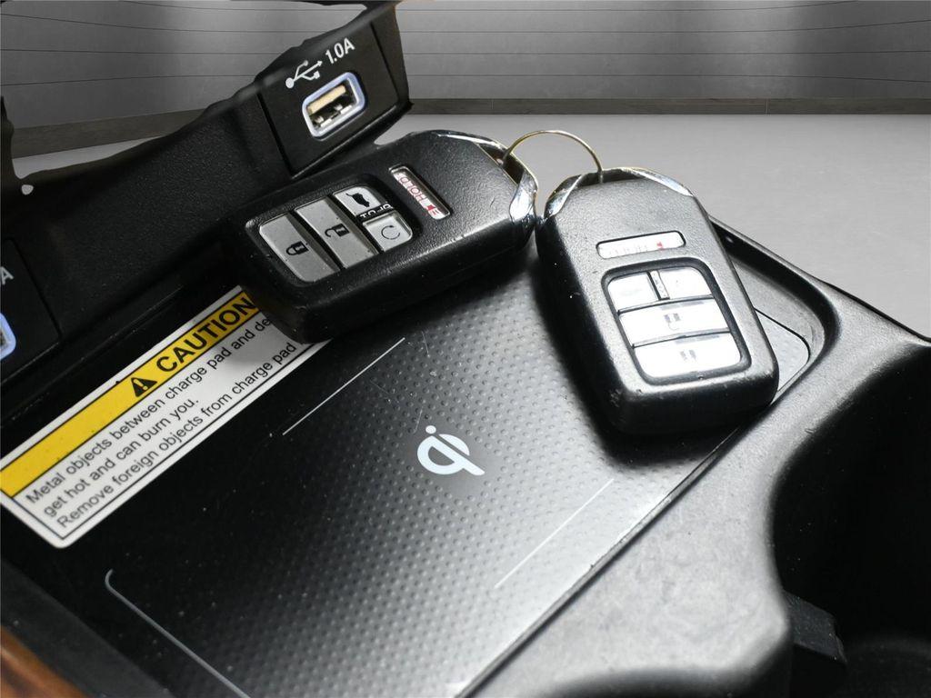 used 2021 Honda CR-V Hybrid car, priced at $22,000