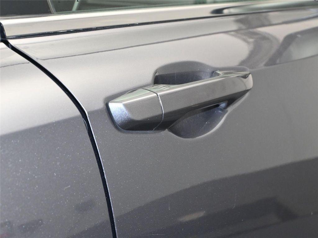 used 2021 Honda CR-V Hybrid car, priced at $22,000