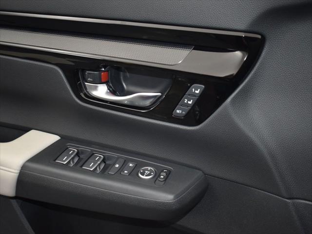 new 2025 Honda CR-V car, priced at $38,305