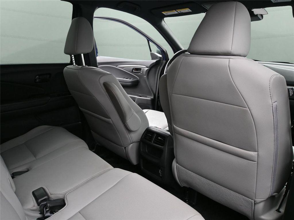 used 2022 Honda Passport car, priced at $28,700