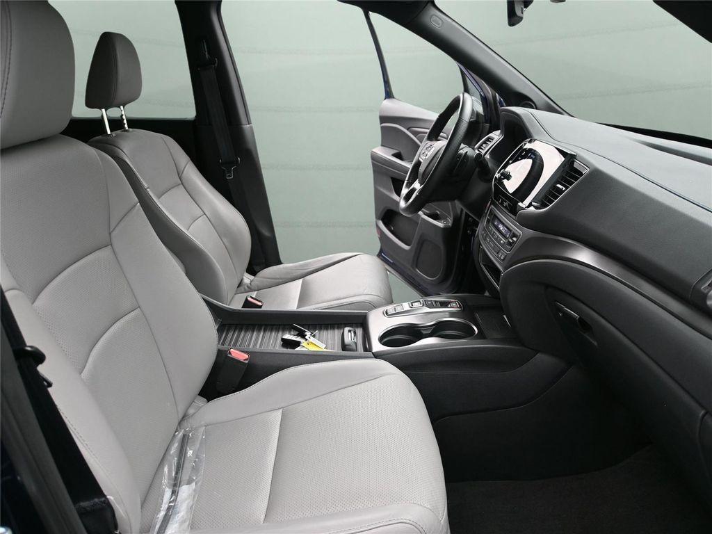 used 2022 Honda Passport car, priced at $28,700