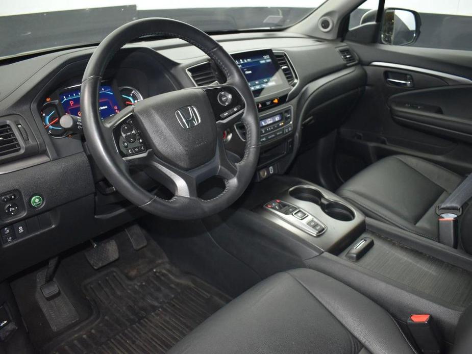 used 2022 Honda Pilot car, priced at $30,000