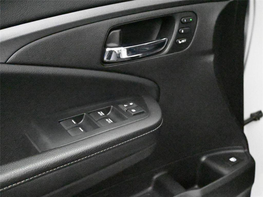 used 2022 Honda Ridgeline car, priced at $30,300