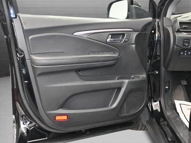 used 2023 Honda Ridgeline car, priced at $31,700