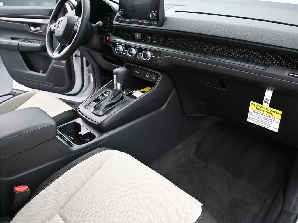 used 2025 Honda CR-V car, priced at $28,500