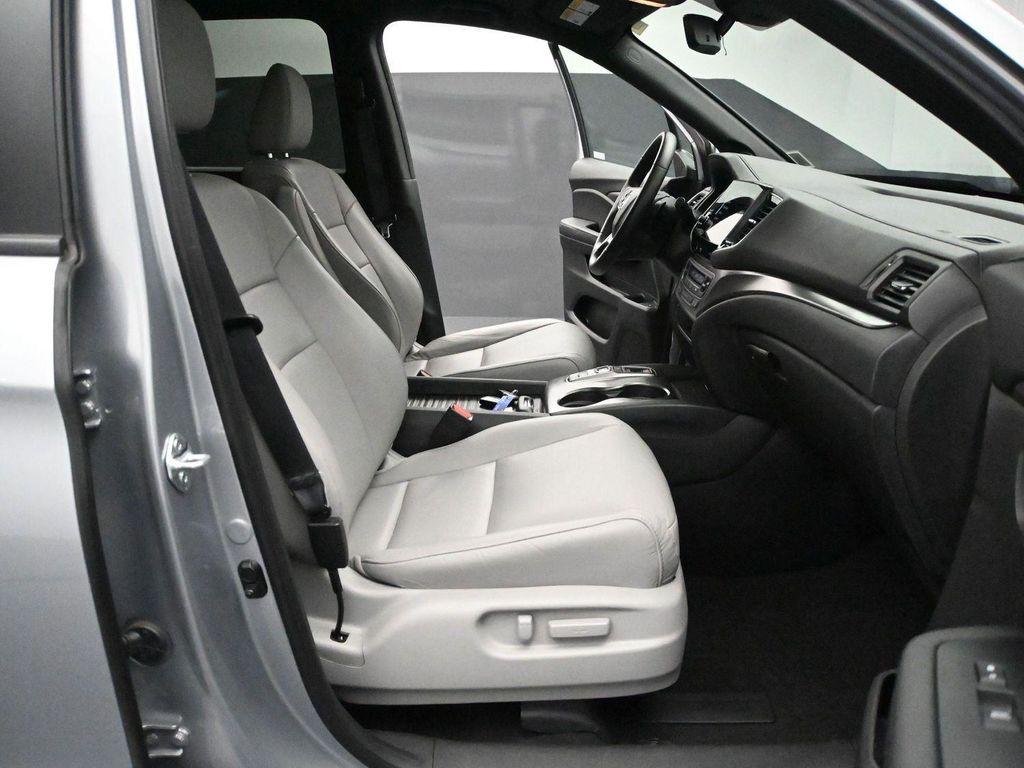 used 2022 Honda Passport car, priced at $28,735