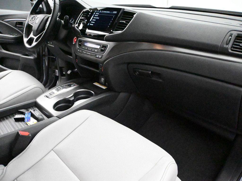 used 2022 Honda Passport car, priced at $28,735