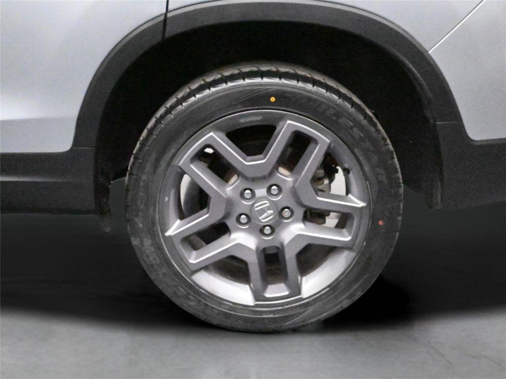 used 2022 Honda Passport car, priced at $27,500