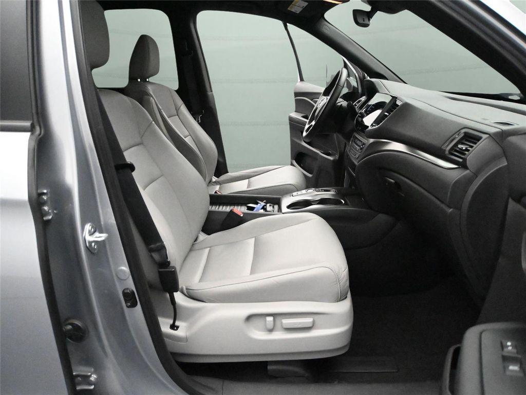 used 2022 Honda Passport car, priced at $27,500