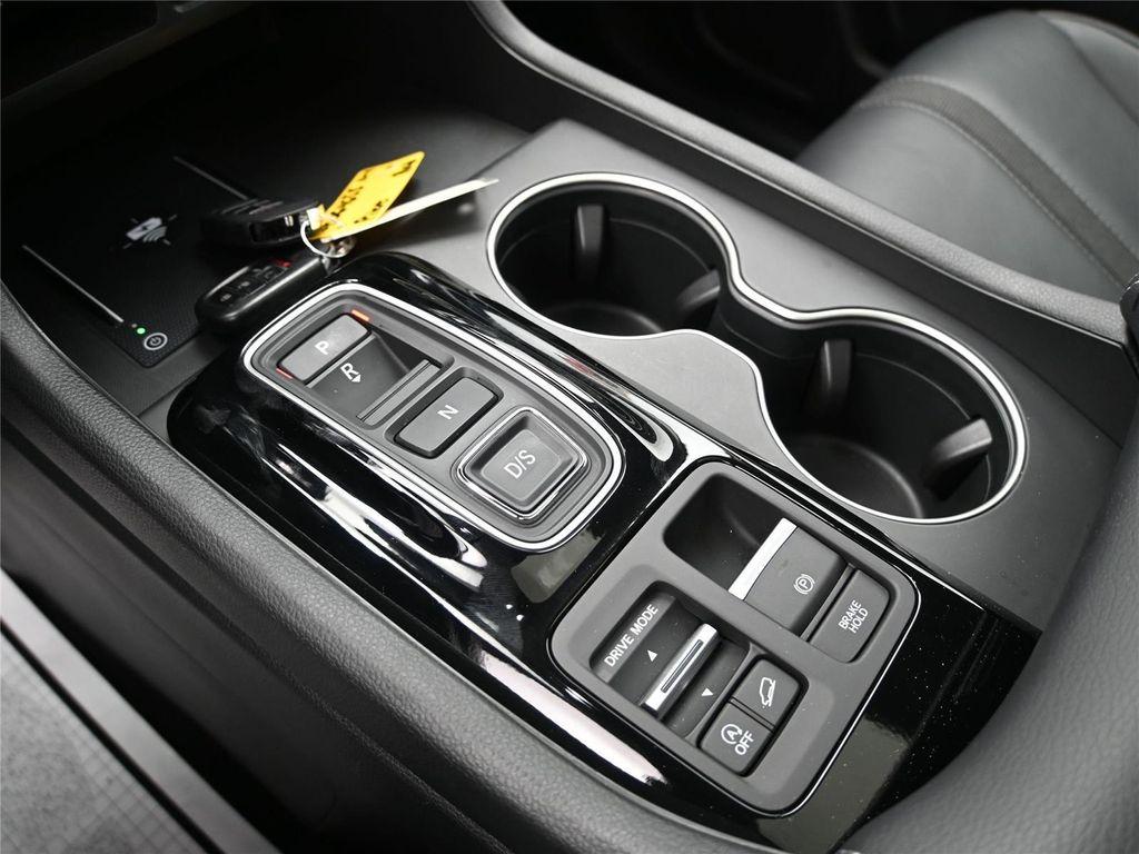 used 2025 Honda Pilot car, priced at $43,500