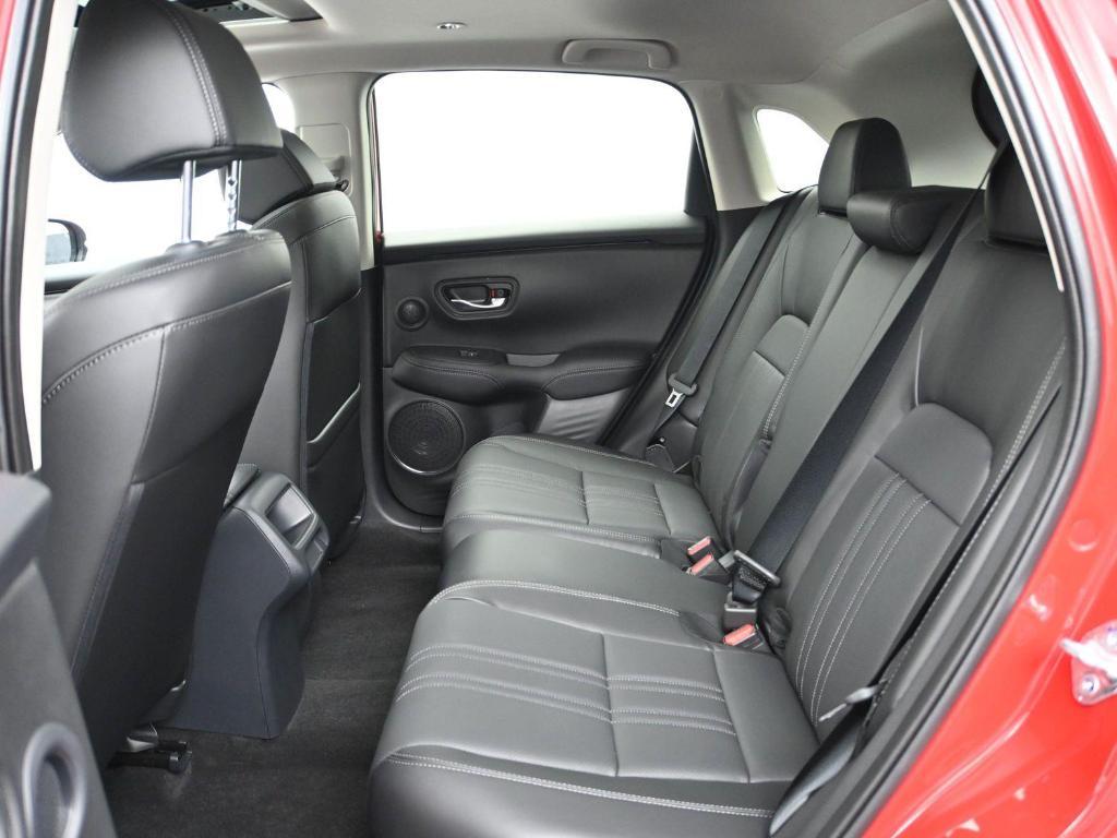 used 2025 Honda HR-V car, priced at $30,800