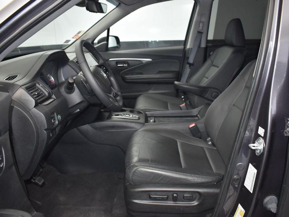 used 2021 Honda Pilot car, priced at $28,000