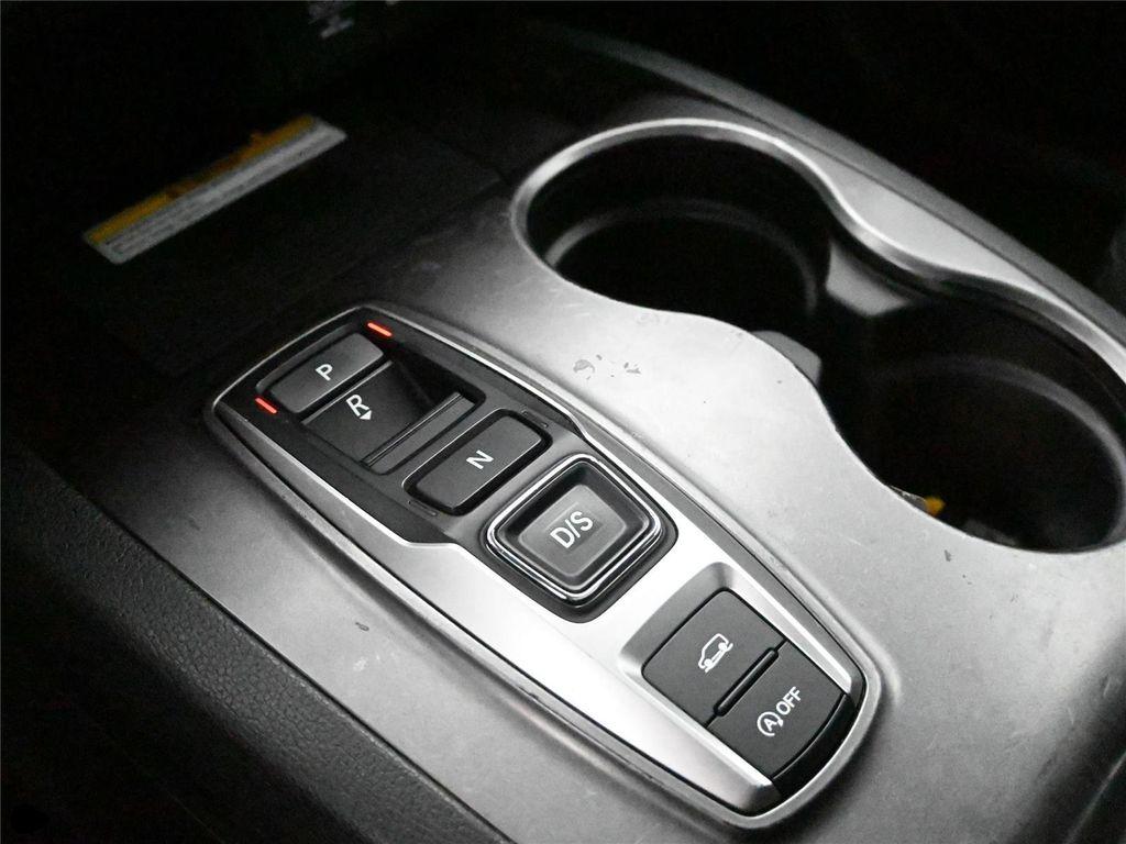 used 2022 Honda Pilot car, priced at $28,000