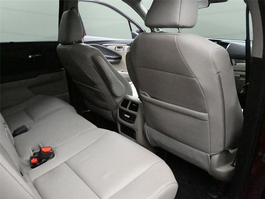 used 2022 Honda Pilot car, priced at $29,700