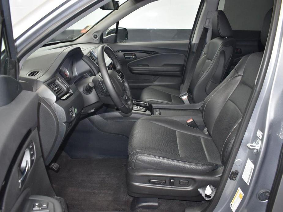 used 2022 Honda Pilot car, priced at $37,800