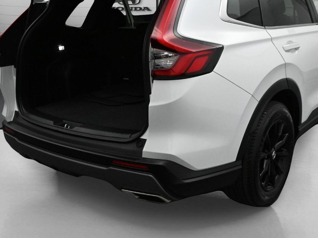 used 2023 Honda CR-V Hybrid car, priced at $28,000