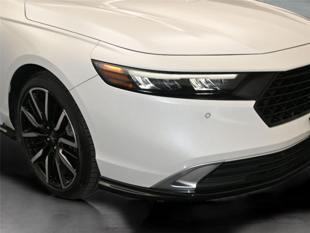 used 2023 Honda Accord Hybrid car, priced at $28,700
