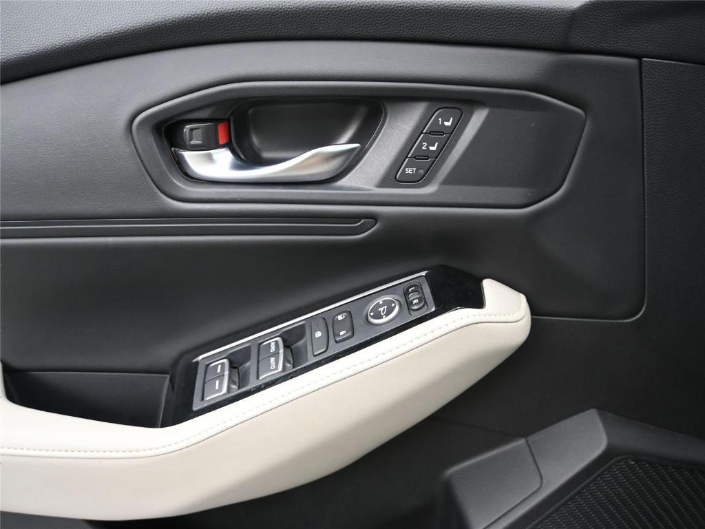 used 2023 Honda Accord Hybrid car, priced at $28,700