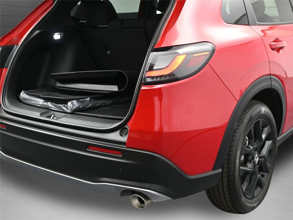 used 2025 Honda HR-V car, priced at $26,500