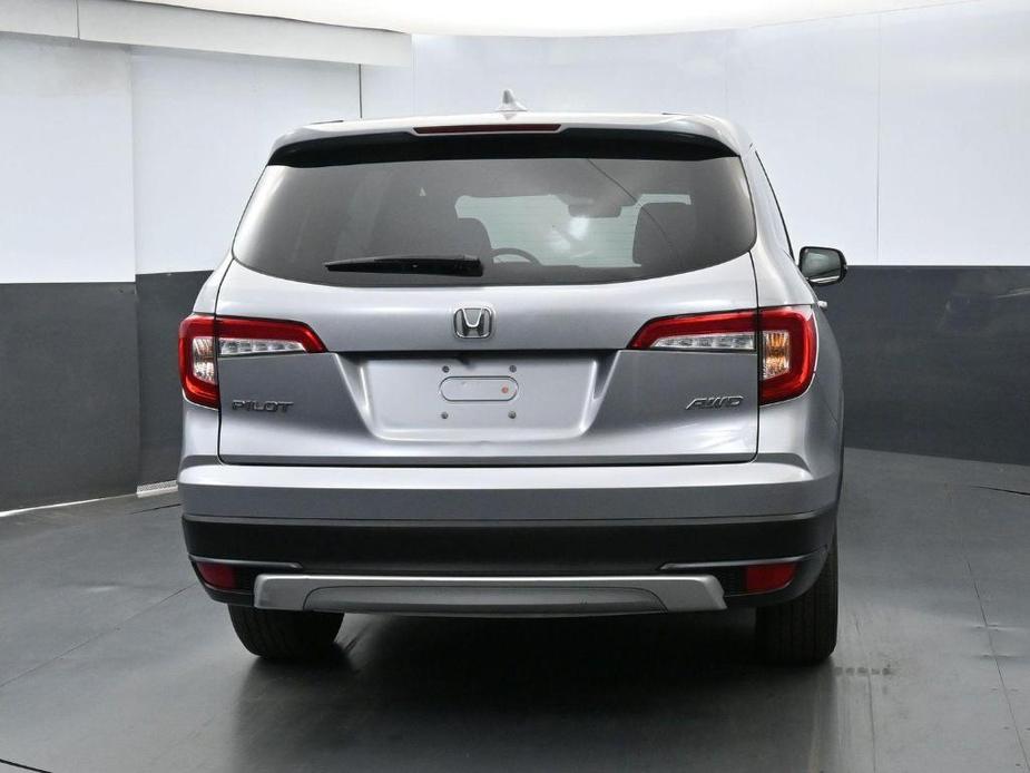 used 2022 Honda Pilot car, priced at $28,000