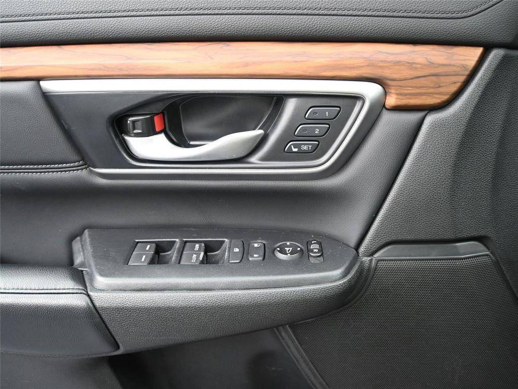 used 2021 Honda CR-V car, priced at $26,000