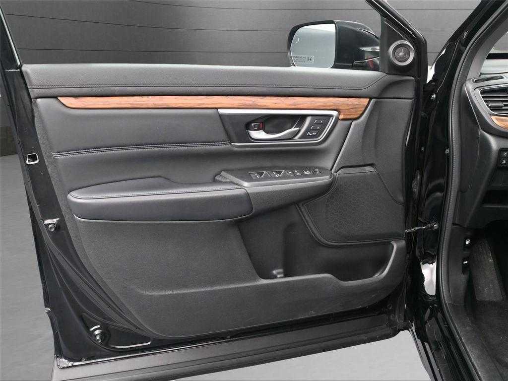 used 2021 Honda CR-V car, priced at $26,000