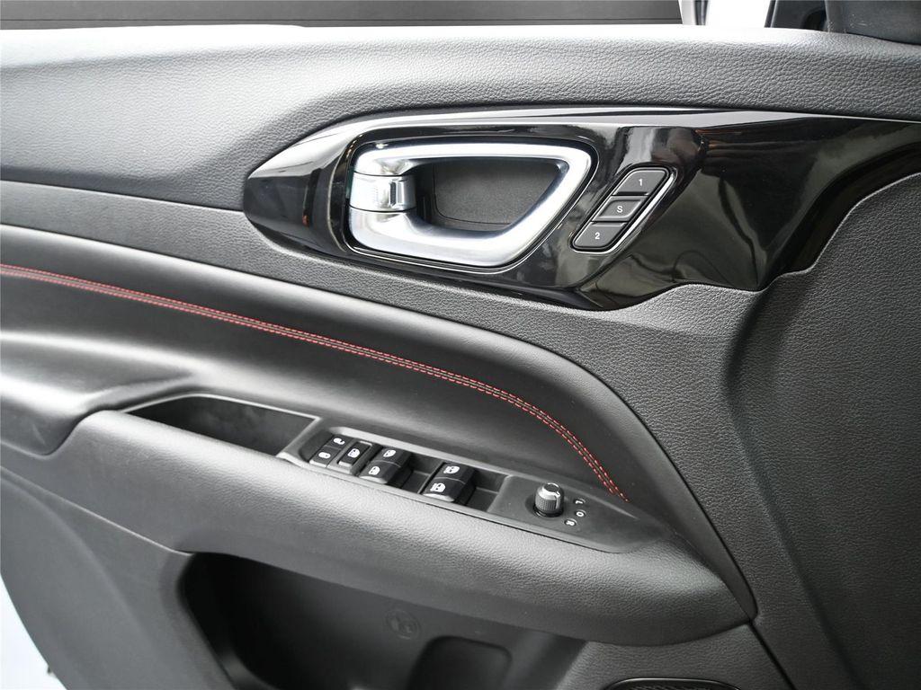 used 2022 Jeep Compass car, priced at $22,500