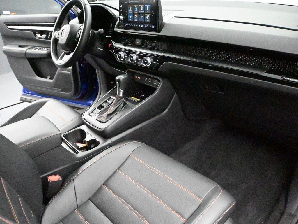 used 2023 Honda CR-V Hybrid car, priced at $32,500