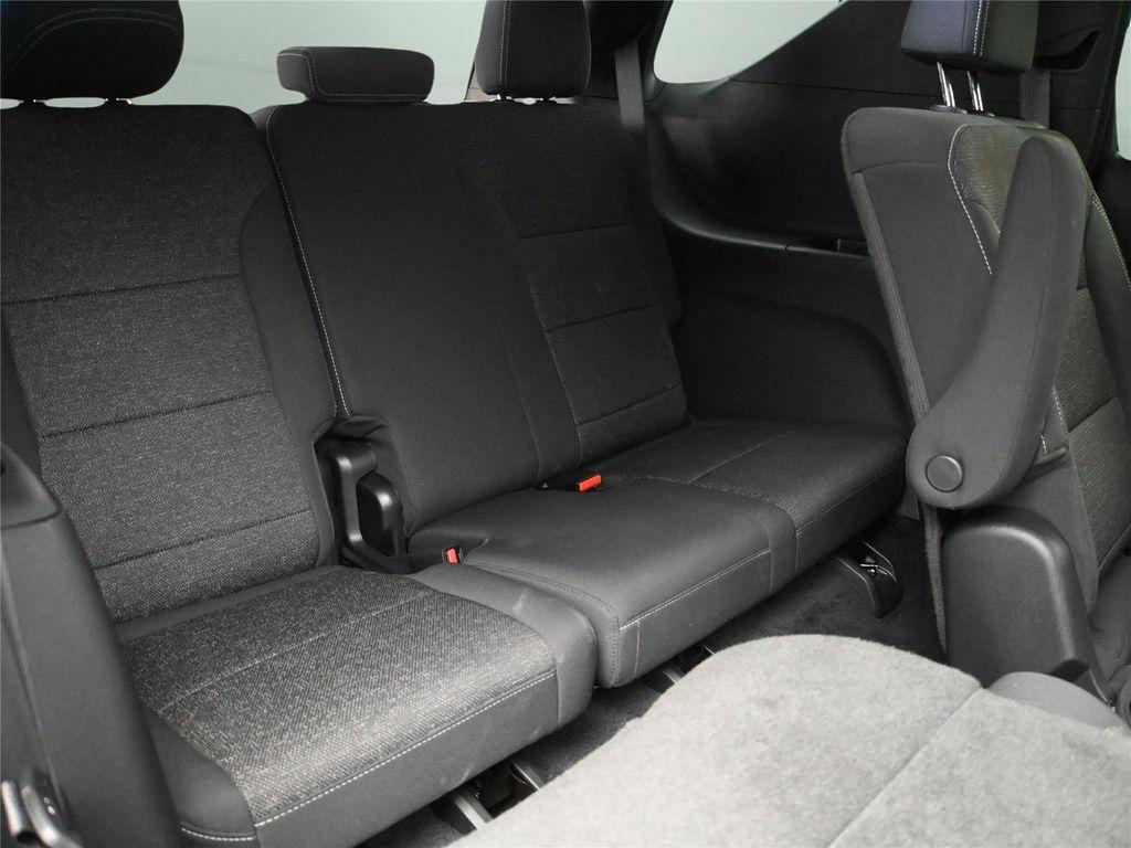 used 2025 Chevrolet Traverse car, priced at $35,500