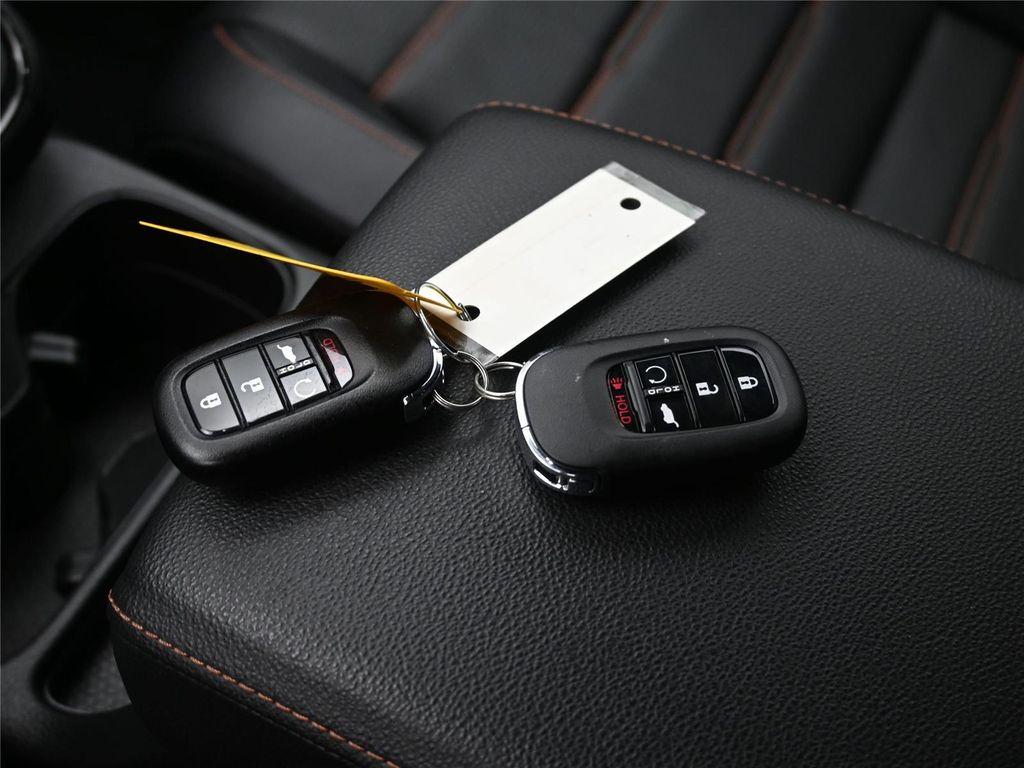 used 2024 Honda CR-V Hybrid car, priced at $32,500