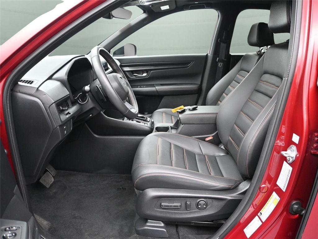 used 2024 Honda CR-V Hybrid car, priced at $32,500