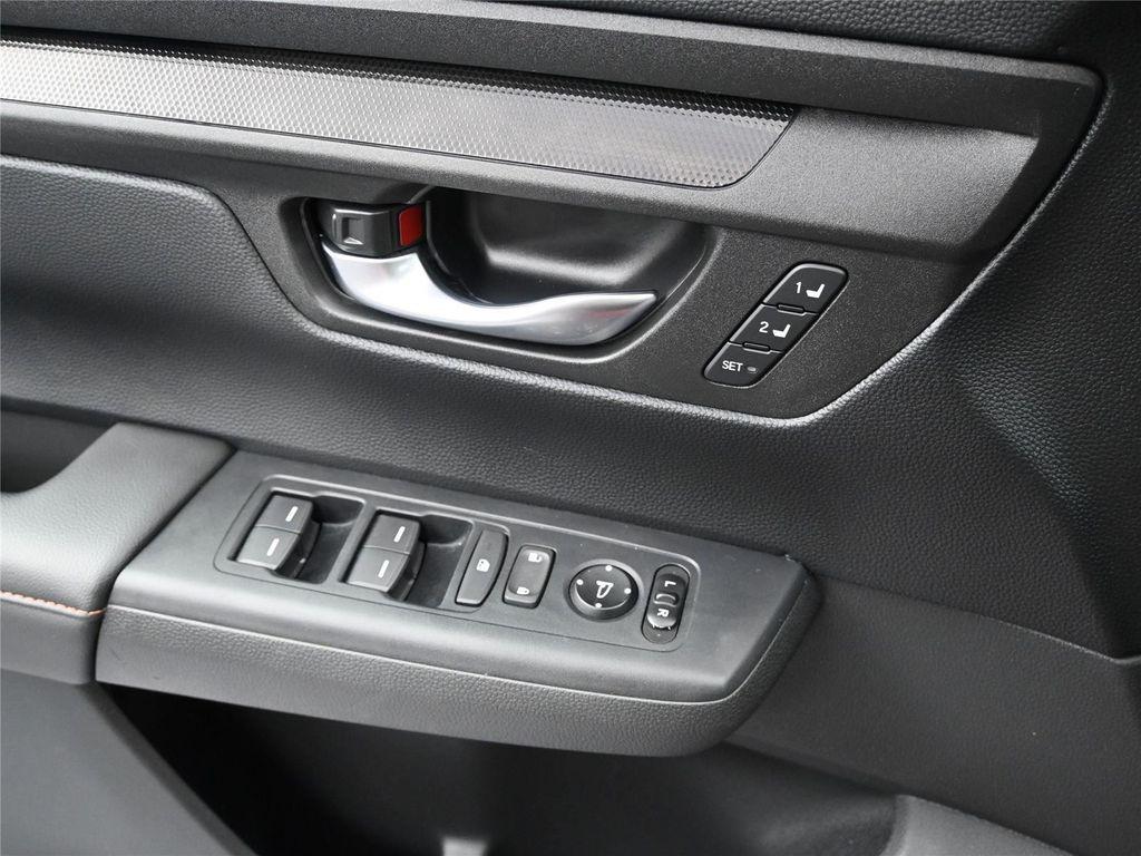 used 2024 Honda CR-V Hybrid car, priced at $32,500