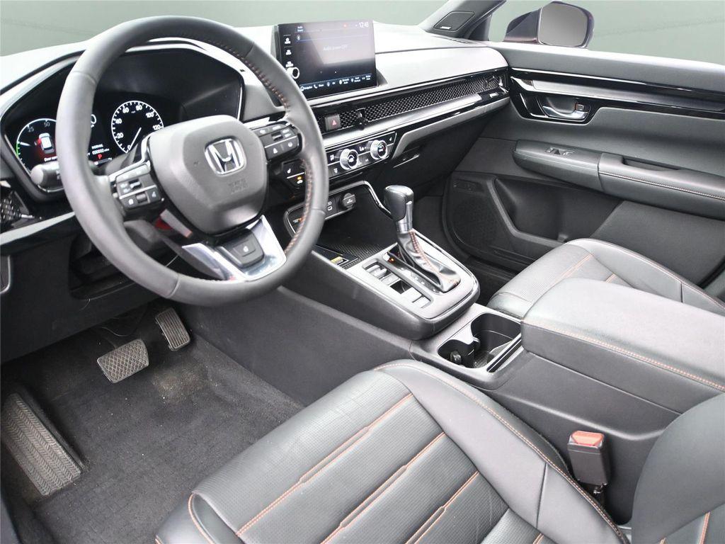 used 2023 Honda CR-V Hybrid car, priced at $31,000