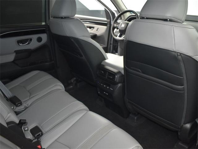 used 2025 Honda Pilot car, priced at $47,200