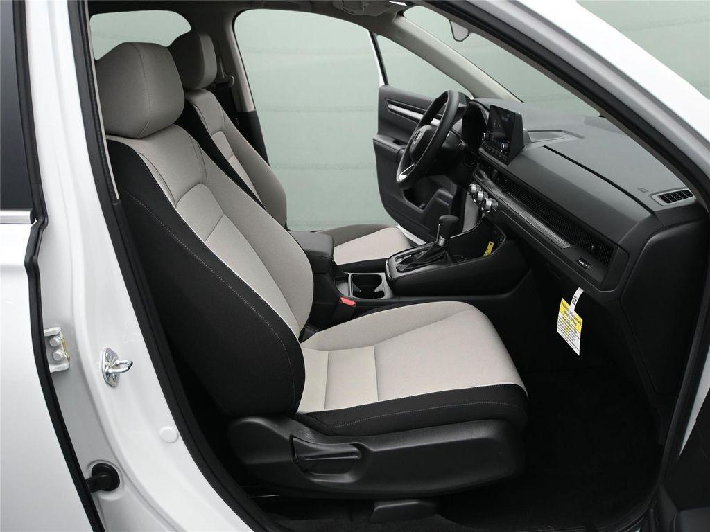 used 2025 Honda CR-V car, priced at $28,500