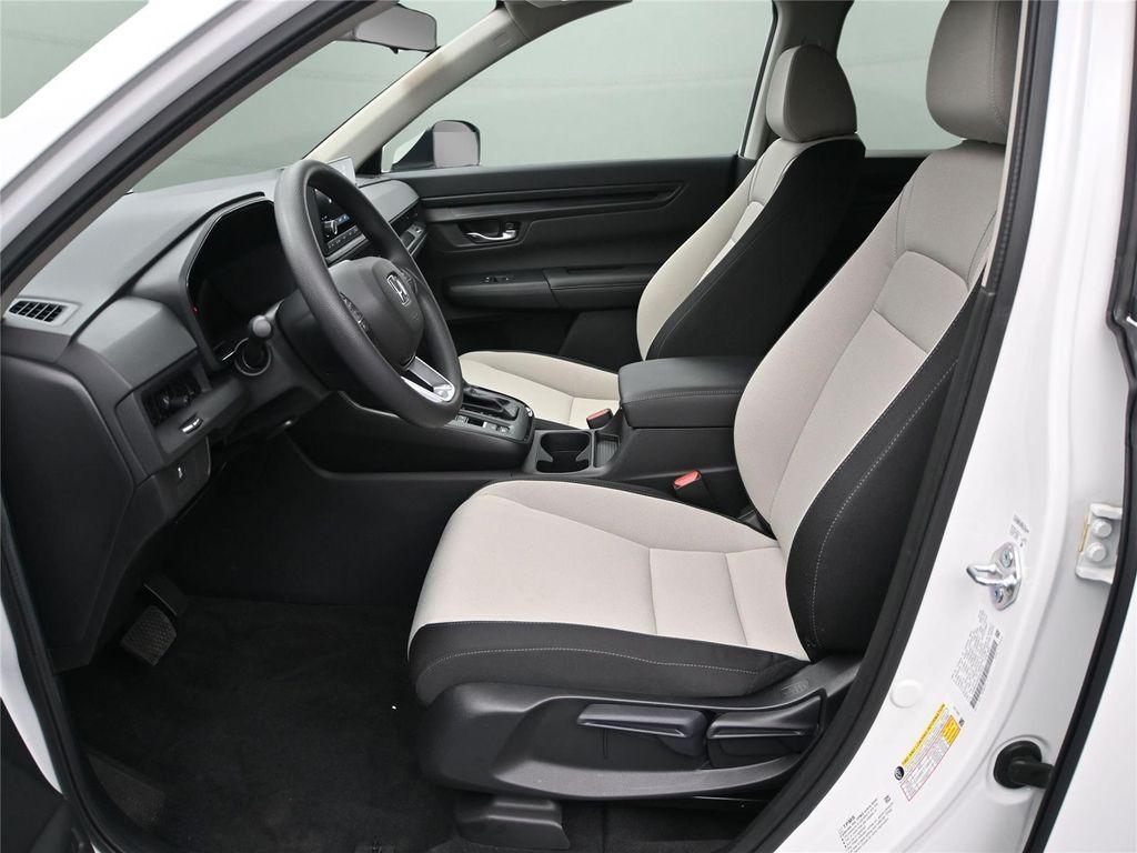 used 2025 Honda CR-V car, priced at $28,500