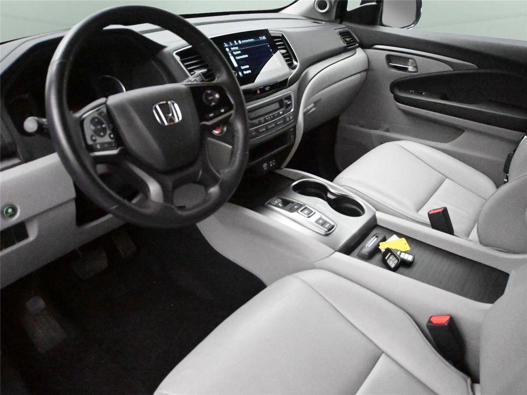 used 2022 Honda Pilot car, priced at $28,400