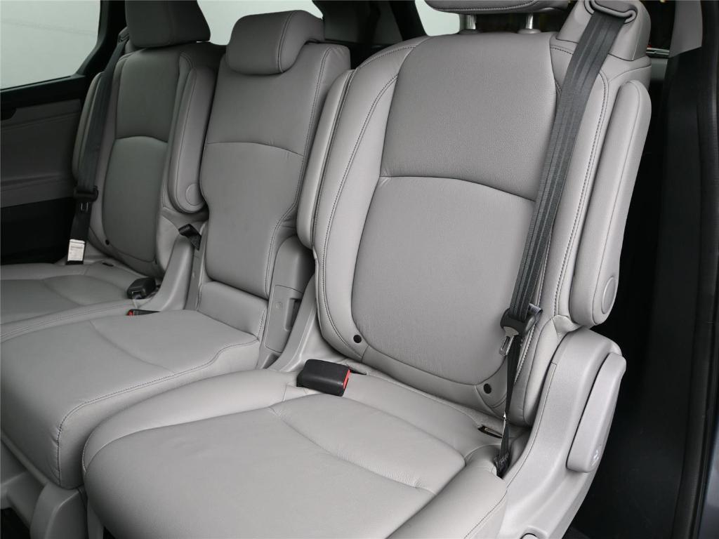 used 2024 Honda Odyssey car, priced at $38,000