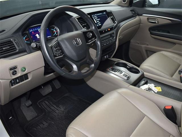 used 2022 Honda Pilot car, priced at $28,200