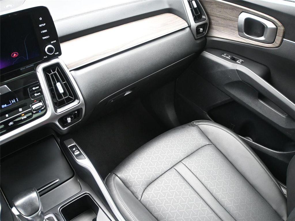 used 2022 Kia Sorento car, priced at $23,600